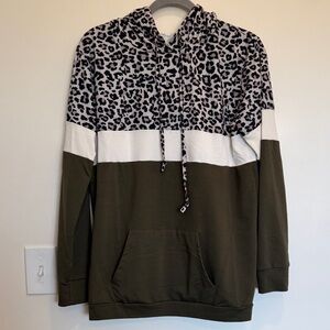 Amazon Leopard Print and Olive Green Hoodie Size Medium